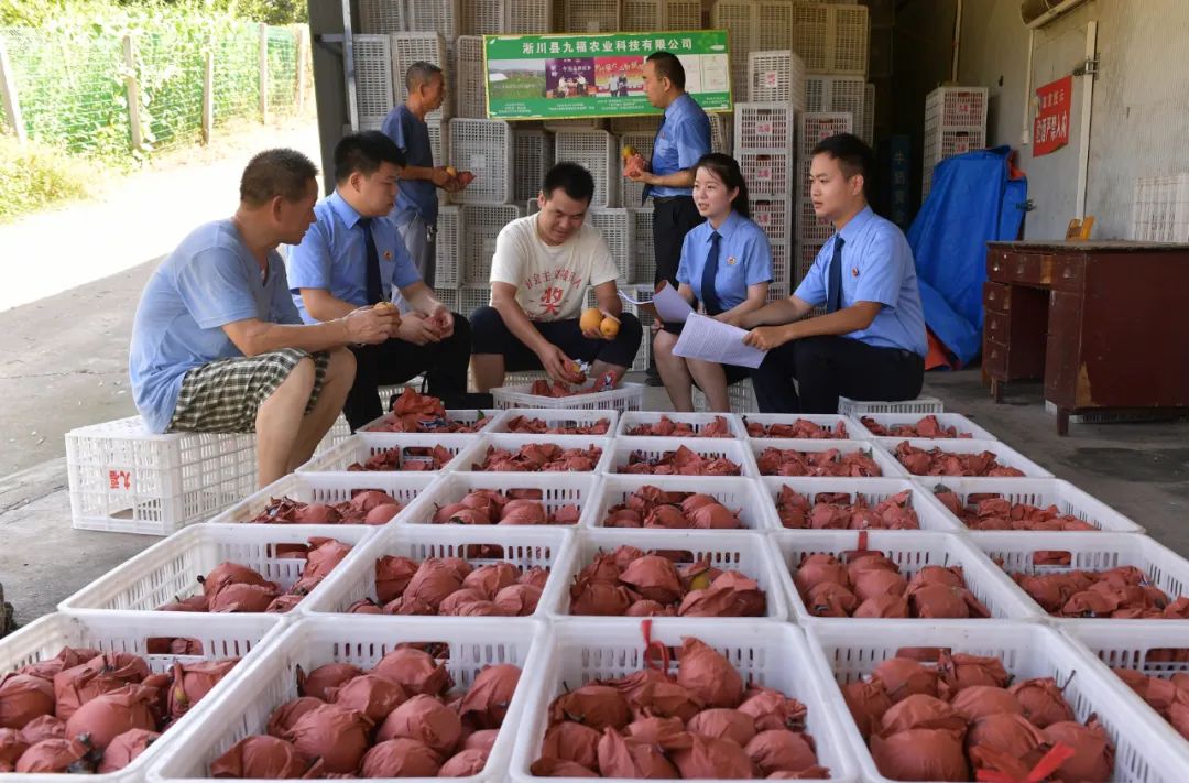 �r��������򞡱�z�쌍�`